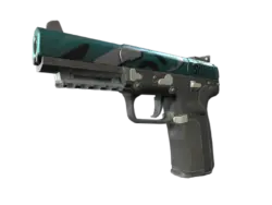 StatTrak™ Five-SeveN | Fowl Play (Well-Worn)